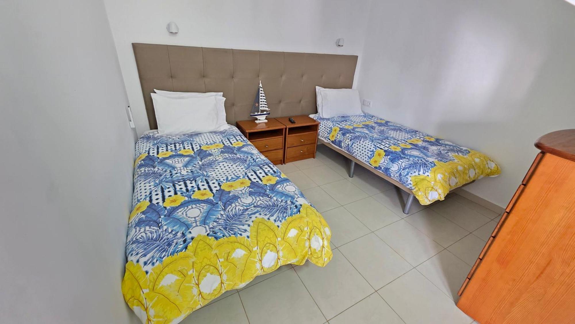 Apartamentos Navio Azul Funchal  Værelse billede